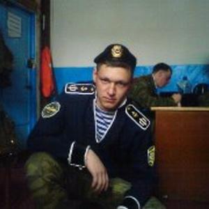 Парни в Кемерово: Александр, 32 - ищет девушку из Кемерово