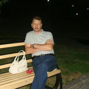 Парни в Томске: Сергей, 54 - ищет девушку из Томска