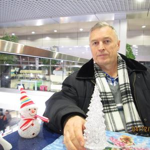 Парни в Екатеринбурге: Альберт, 69 - ищет девушку из Екатеринбурга