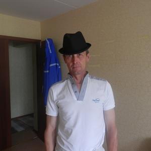 Парни в Карпинске: Илья Горбунов, 63 - ищет девушку из Карпинска