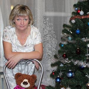 Девушки в Петрозаводске: Светлана, 60 - ищет парня из Петрозаводска