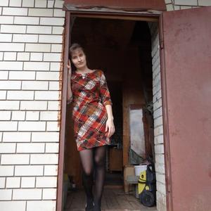 Девушки в Саратове: Winter, 44 - ищет парня из Саратова