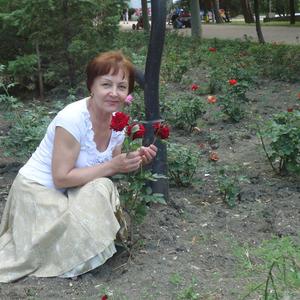 Тамара, 70 лет, Новороссийск