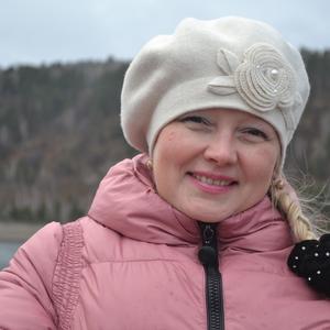 Девушки в Минусинске: Лия, 46 - ищет парня из Минусинска