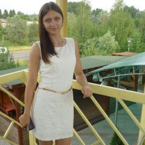 Девушки в Ижевске: Маргарита, 30 - ищет парня из Ижевска