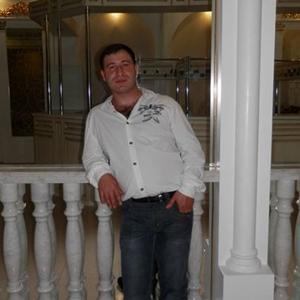 Парни в Пятигорске: Hovhannes, 45 - ищет девушку из Пятигорска