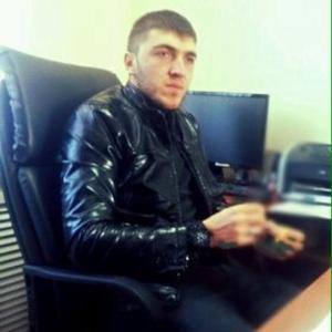 Парни в г. Грозный (Чечня): Khamz, 33 - ищет девушку из г. Грозный (Чечня)