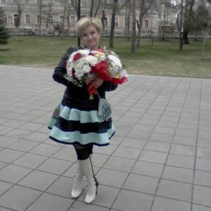 Девушки в Оренбурге: Natalie, 48 - ищет парня из Оренбурга