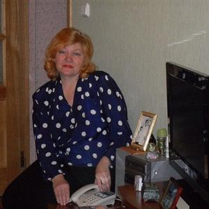Людмила, 71 год, Татарстан