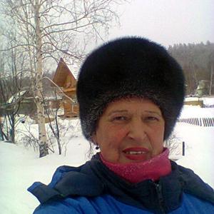 Девушки в Комсомольске-На-Амуре: Валентина, 69 - ищет парня из Комсомольска-На-Амуре