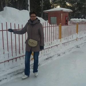 Девушки в Южно-Сахалинске: Люся, 61 - ищет парня из Южно-Сахалинска