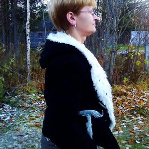Девушки в Северодвинске: Лена, 52 - ищет парня из Северодвинска