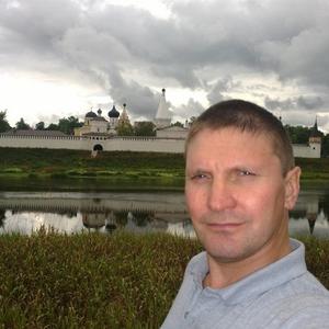 Олег, 47 лет, Дзержинский