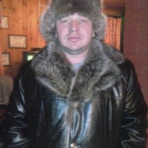 Парни в Перми: Вадим, 52 - ищет девушку из Перми