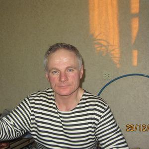 Парни в Комсомольске-На-Амуре: Вячеслав Куржий, 62 - ищет девушку из Комсомольска-На-Амуре