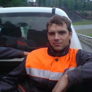 Денис, 33 года, Астрахань