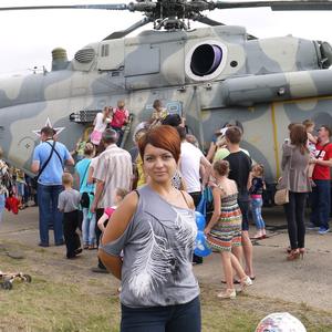 Девушки в Комсомольске-На-Амуре: Ксения, 40 - ищет парня из Комсомольска-На-Амуре