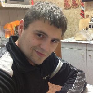Илья, 34 года, Тверь