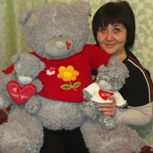 Девушки в Бийске: Валентина, 55 - ищет парня из Бийска