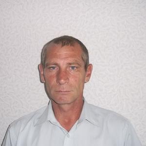 Виктор, 58 лет, Новокуйбышевск