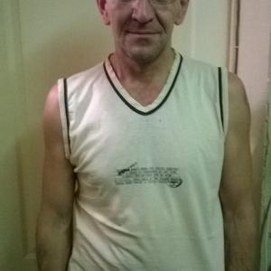 Парни в Череповце: Александр, 57 - ищет девушку из Череповца