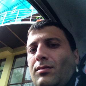 Парни в Владикавказе: Алан, 40 - ищет девушку из Владикавказа