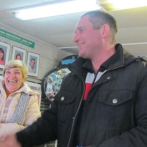 Парни в Гатчине: Сергей, 63 - ищет девушку из Гатчины