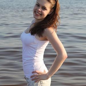 Алёна, 29 лет, Санкт-Петербург