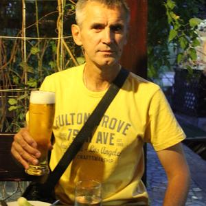 Евгений, 62 года, Санкт-Петербург