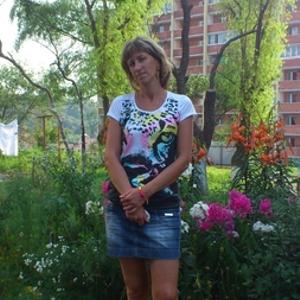 Девушки в Владивостоке: Ирина, 49 - ищет парня из Владивостока