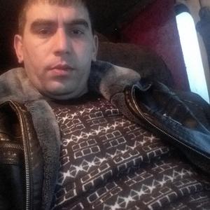 Парни в Стрежевом: Вусал, 39 - ищет девушку из Стрежевого