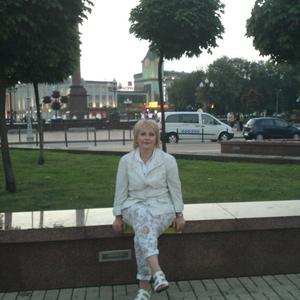 Девушки в Калининграде: Натали, 60 - ищет парня из Калининграда