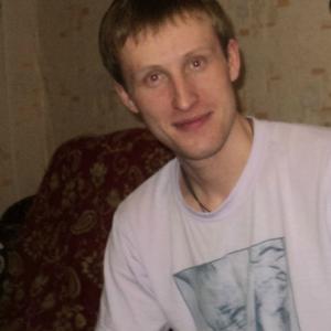 Парни в Сыктывкаре: Владимир, 34 - ищет девушку из Сыктывкара