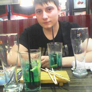 Толя, 28 лет, Новосибирск