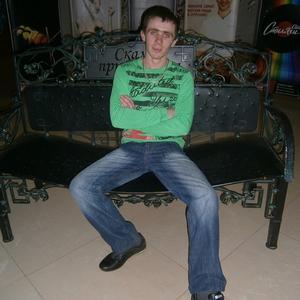 Парни в Серпухове: Олександр, 32 - ищет девушку из Серпухова