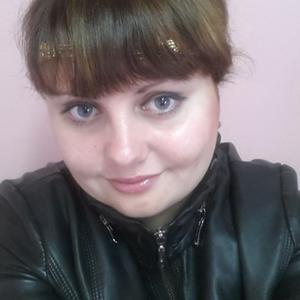 Девушки в Екатеринбурге: Настена, 31 - ищет парня из Екатеринбурга