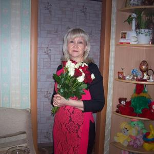 Девушки в Челябинске: Любовь, 63 - ищет парня из Челябинска