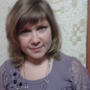 Девушки в Саяногорске: Наталья, 47 - ищет парня из Саяногорска