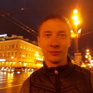 Александр, 33 года, Киров