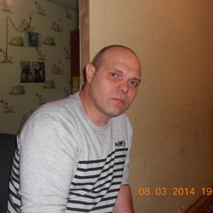 Парни в Смоленске: Виталий, 50 - ищет девушку из Смоленска