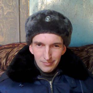 Парни в Бердске: Владимир, 44 - ищет девушку из Бердска