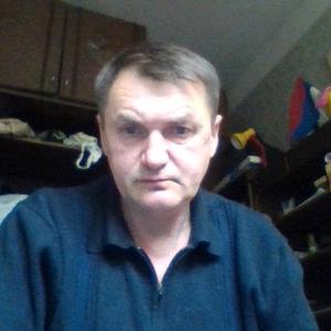 Александр, 62 года, Калининград