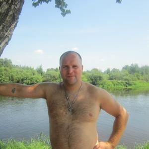 Парни в Твери: Сергей, 48 - ищет девушку из Твери