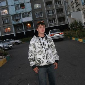 Парни в Новокузнецке: Вадим, 28 - ищет девушку из Новокузнецка
