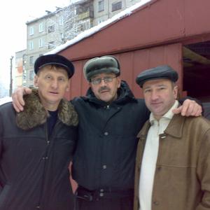 Парни в Соликамске: Михаил Бобриков, 72 - ищет девушку из Соликамска