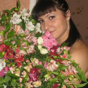 Эмилия, 39 лет, Йошкар-Ола