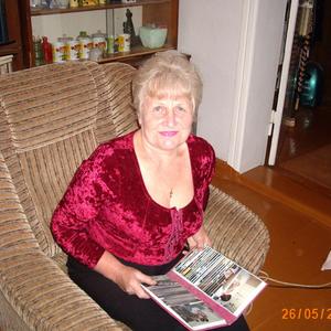 Людмила, 77 лет, Калининград