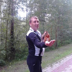 Парни в Сургуте (Ханты-Мансийский АО): Рустам, 40 - ищет девушку из Сургута (Ханты-Мансийский АО)