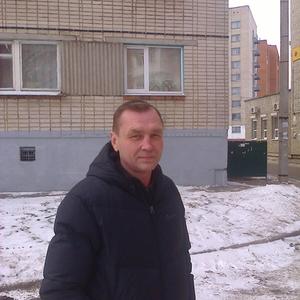Парни в Чебоксарах (Чувашия): Алексей, 57 - ищет девушку из Чебоксар (Чувашия)