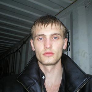 Юрий, 36 лет, Владивосток